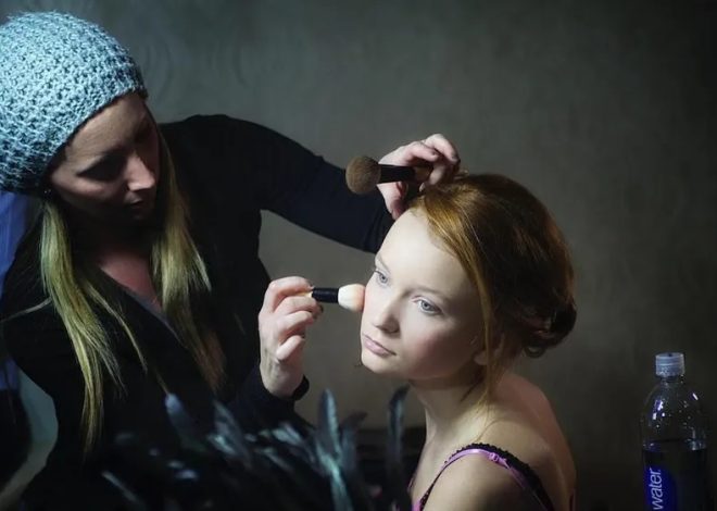  Is your wardrobe stuck in the past? These outdated styles could be giving your age away!